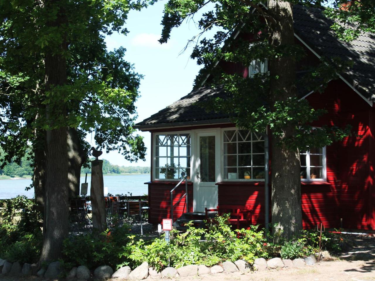 Peaceful Apartment In Zierow With Terrace Eksteriør bilde