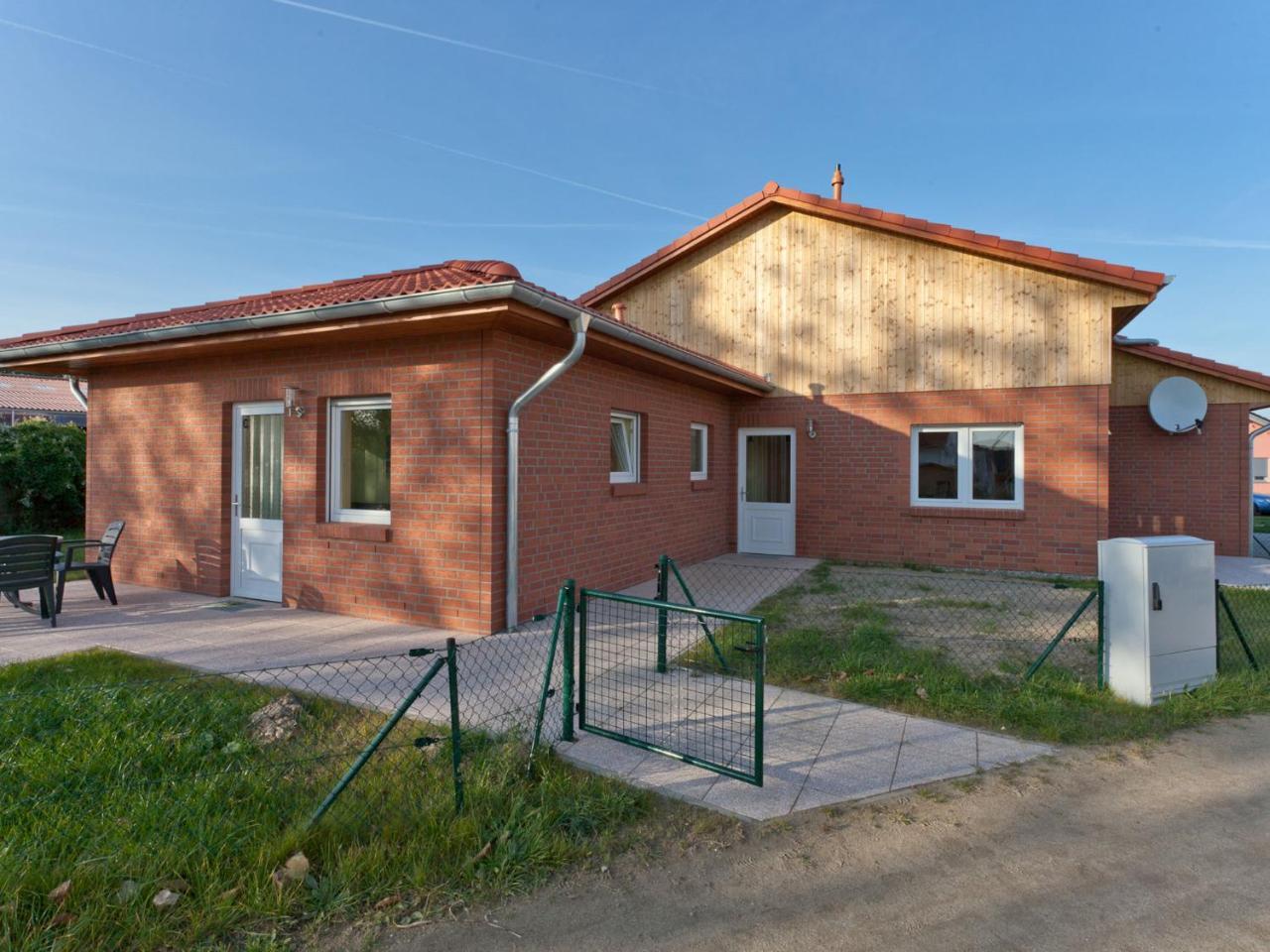 Peaceful Apartment In Zierow With Terrace Eksteriør bilde